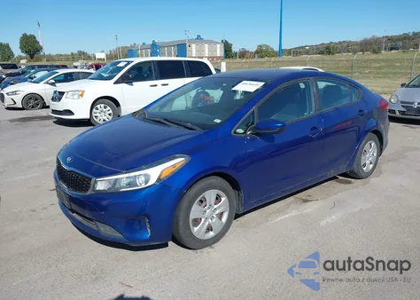 2017 Kia Forte Lx z USA, uszkodzony, nr VIN 3KPFK4A79HE053435